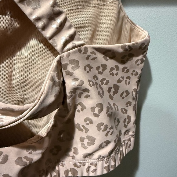 Activa Blush Leggings with Cream/Gold Accents - Picture 7 of 9